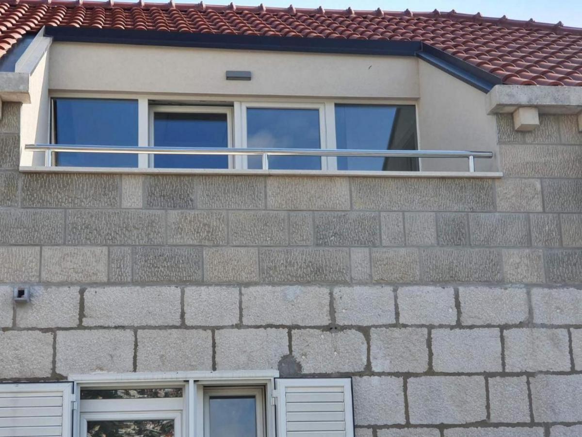Tirena Apartamento *